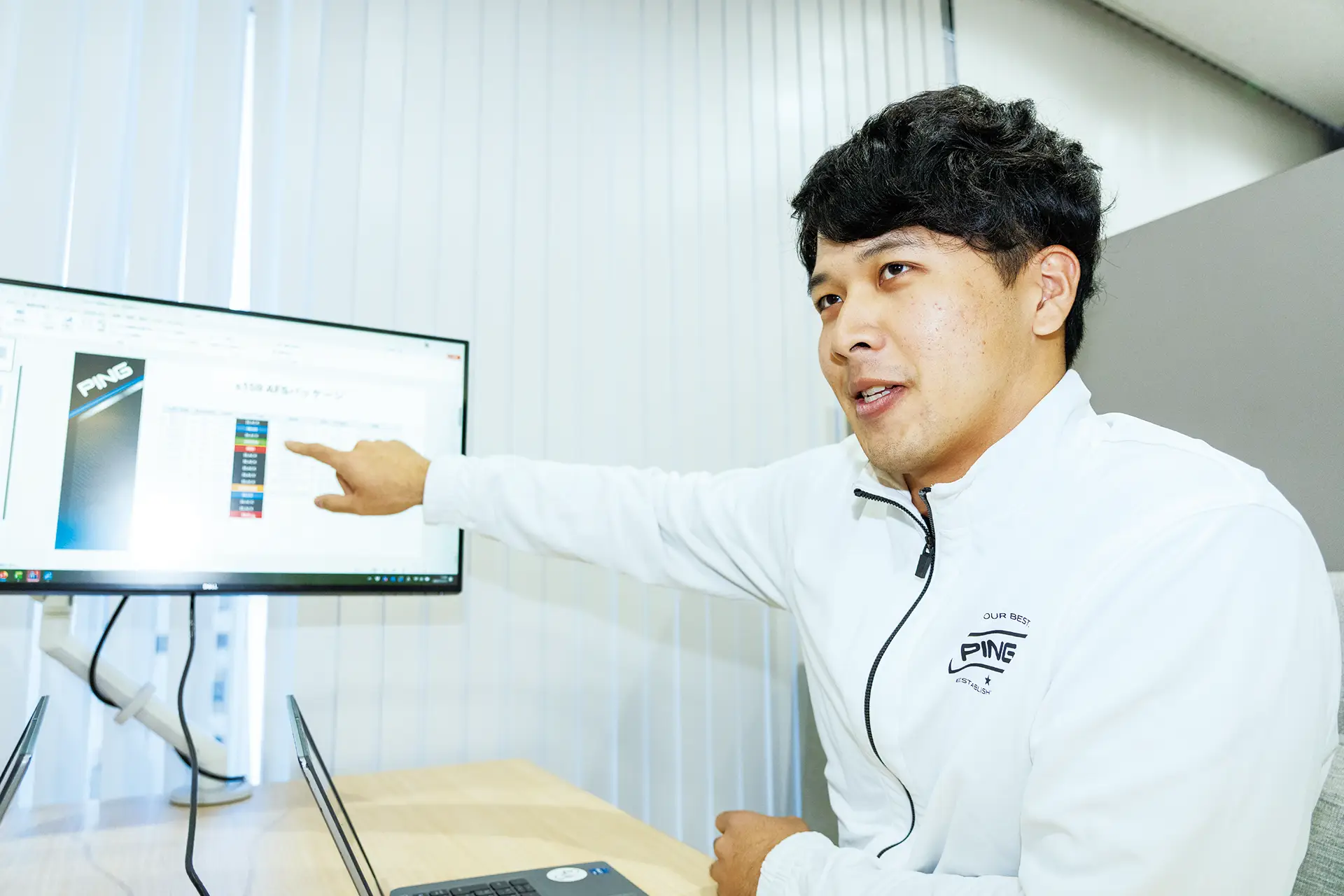 新卒イメージ-1